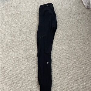 Lululemon Black Leggings with pockets and zipper